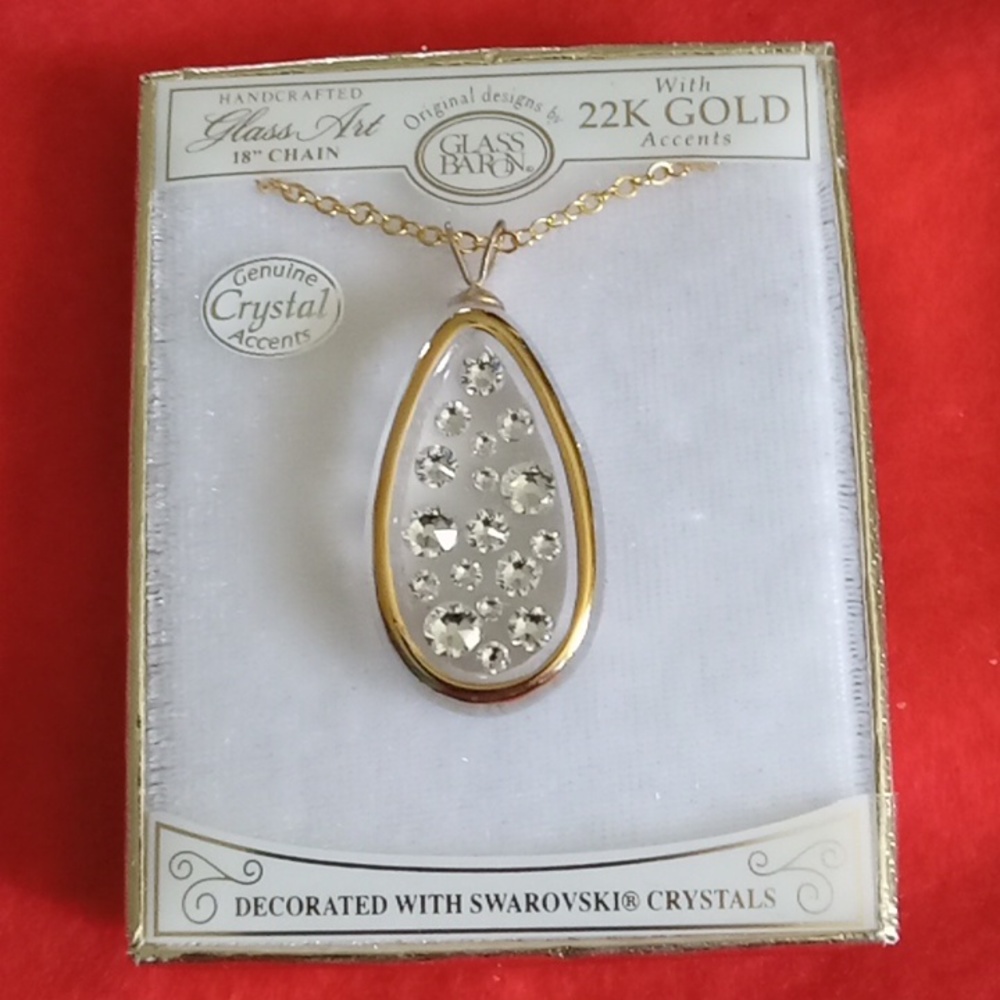 Neckless - Picture 2 of 2